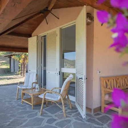Semesterbostad Helloelba Azzurra